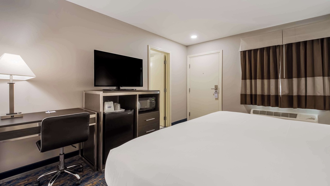 Photo of Bedroom in Farmington