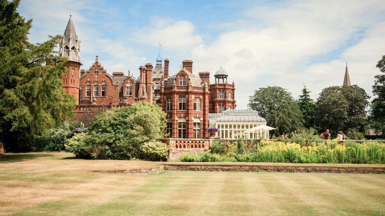 Photo of Outdoor in Crookham Village