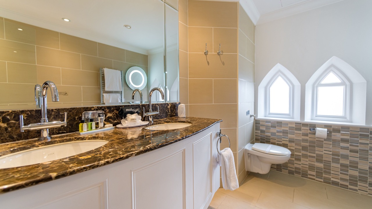 Photo of Bathroom in Crookham Village