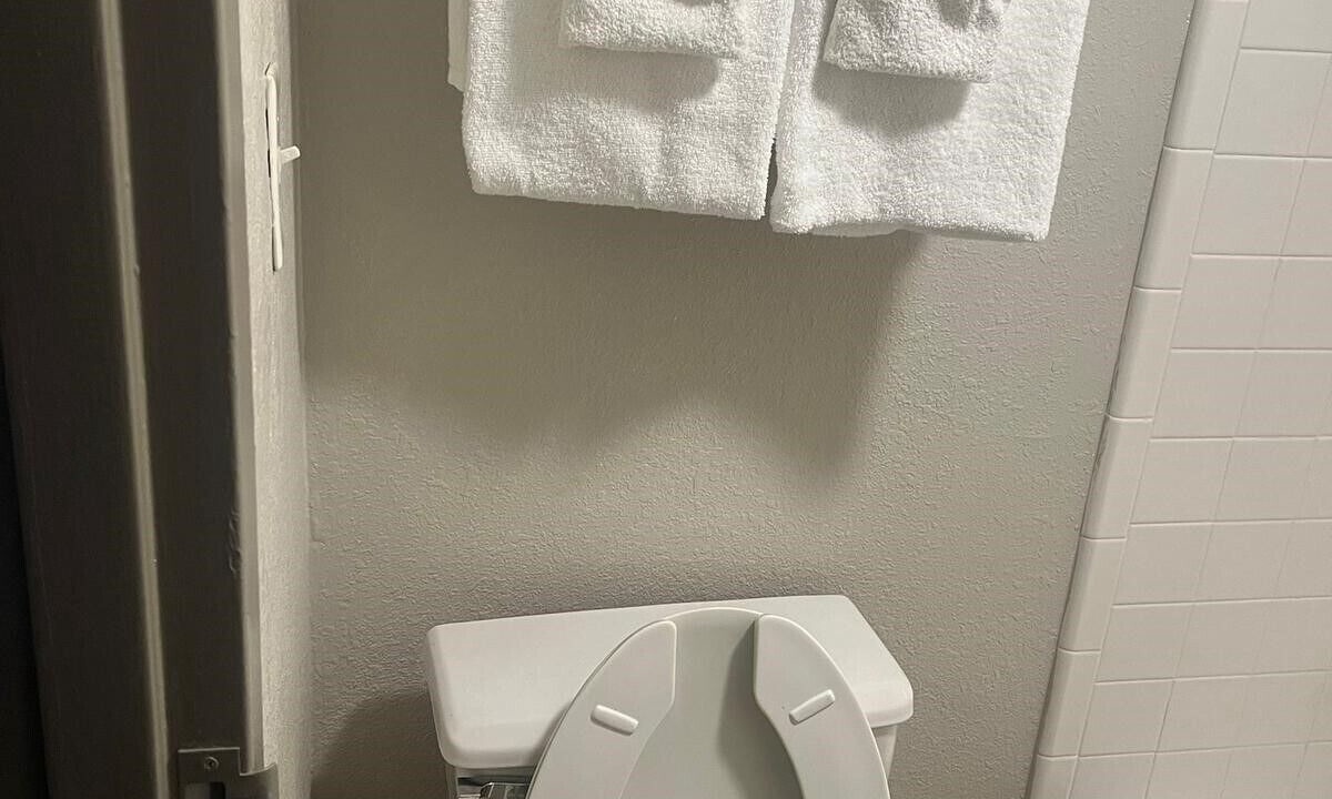 Photo of Bathroom in Tillmans Corner
