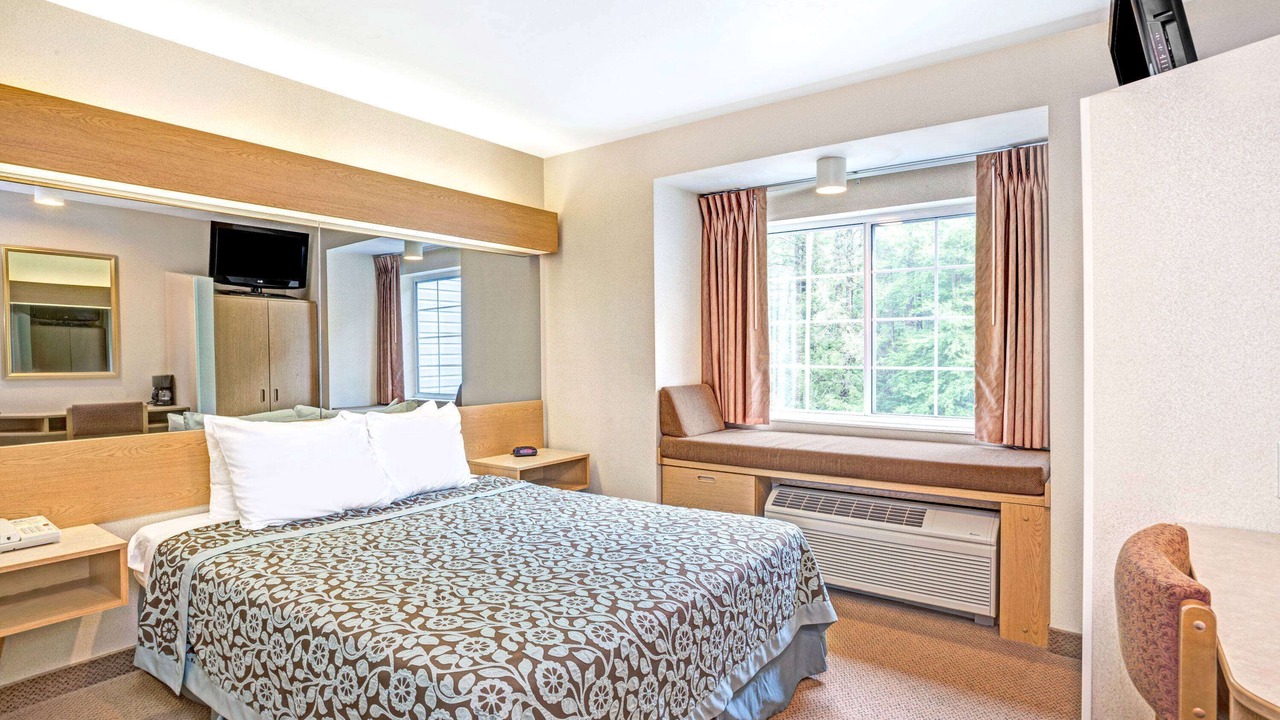 Photo of Others in Sturbridge