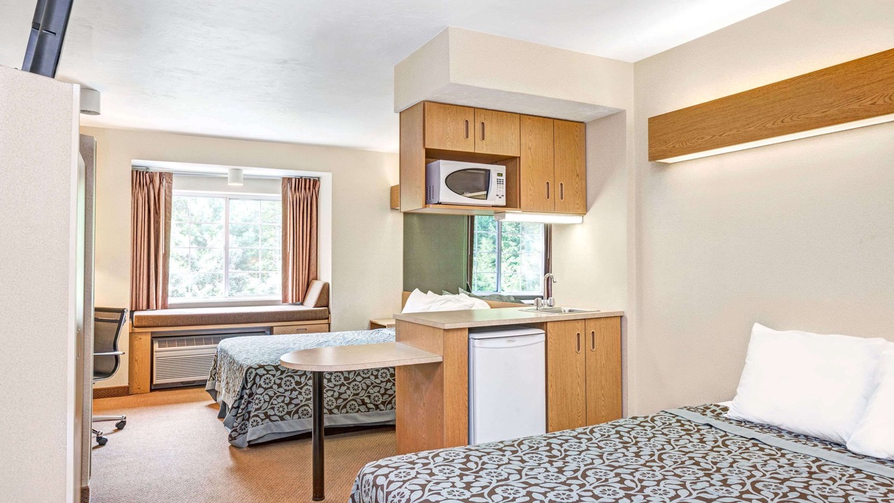 Photo of Others in Sturbridge