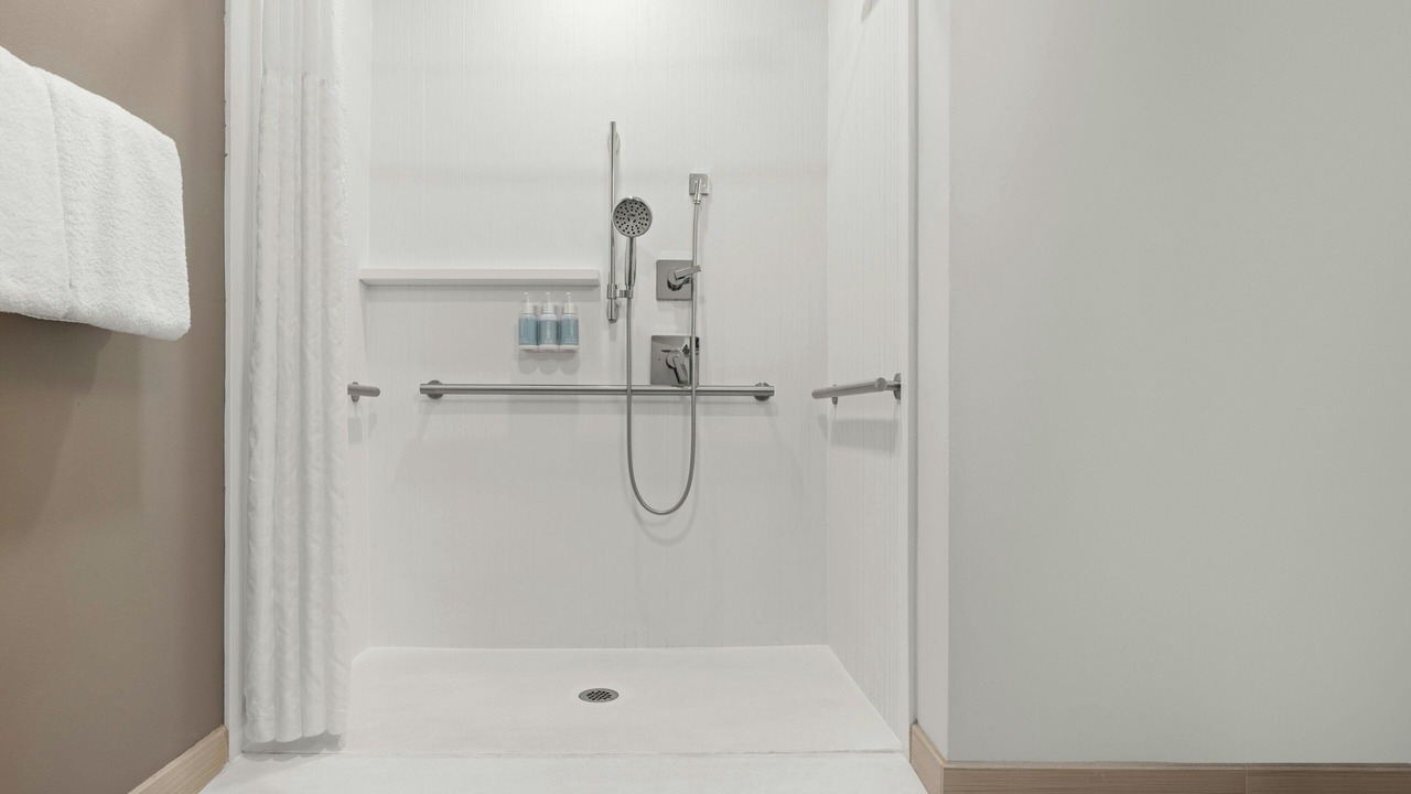 Photo of Bathroom in Oxford Valley