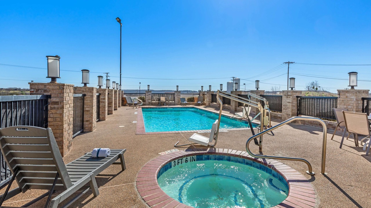 Photo of Outdoor in Mineral Wells