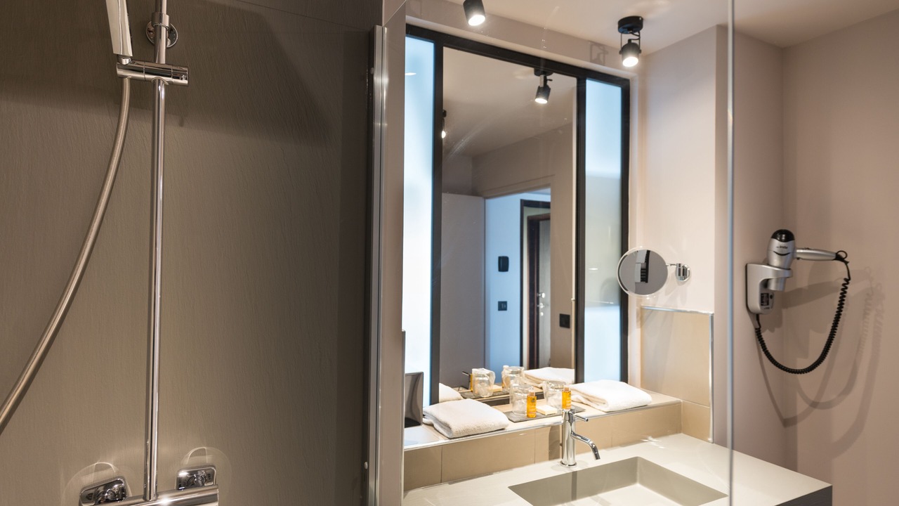 Photo of Bathroom in Chalon-sur-Saone