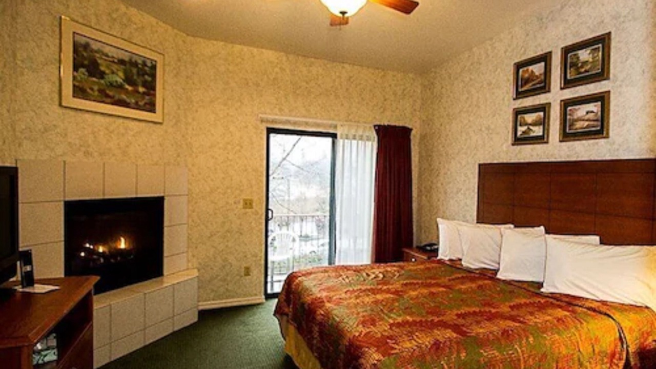 Photo of Bedroom in Mariposa