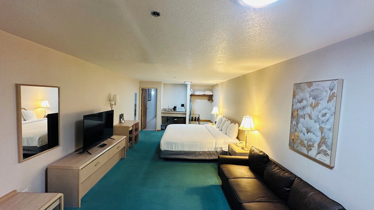 Photo of Bedroom in Castle Rock