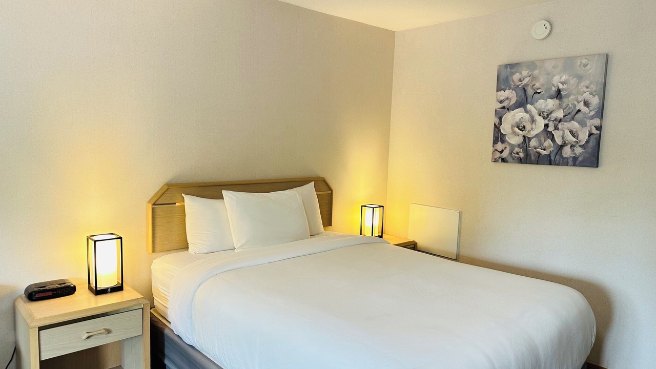 Photo of Bedroom in Castle Rock