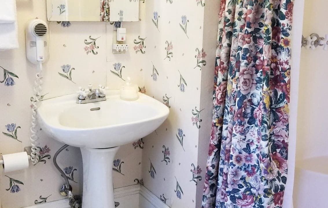 Photo of Bathroom in Quincy