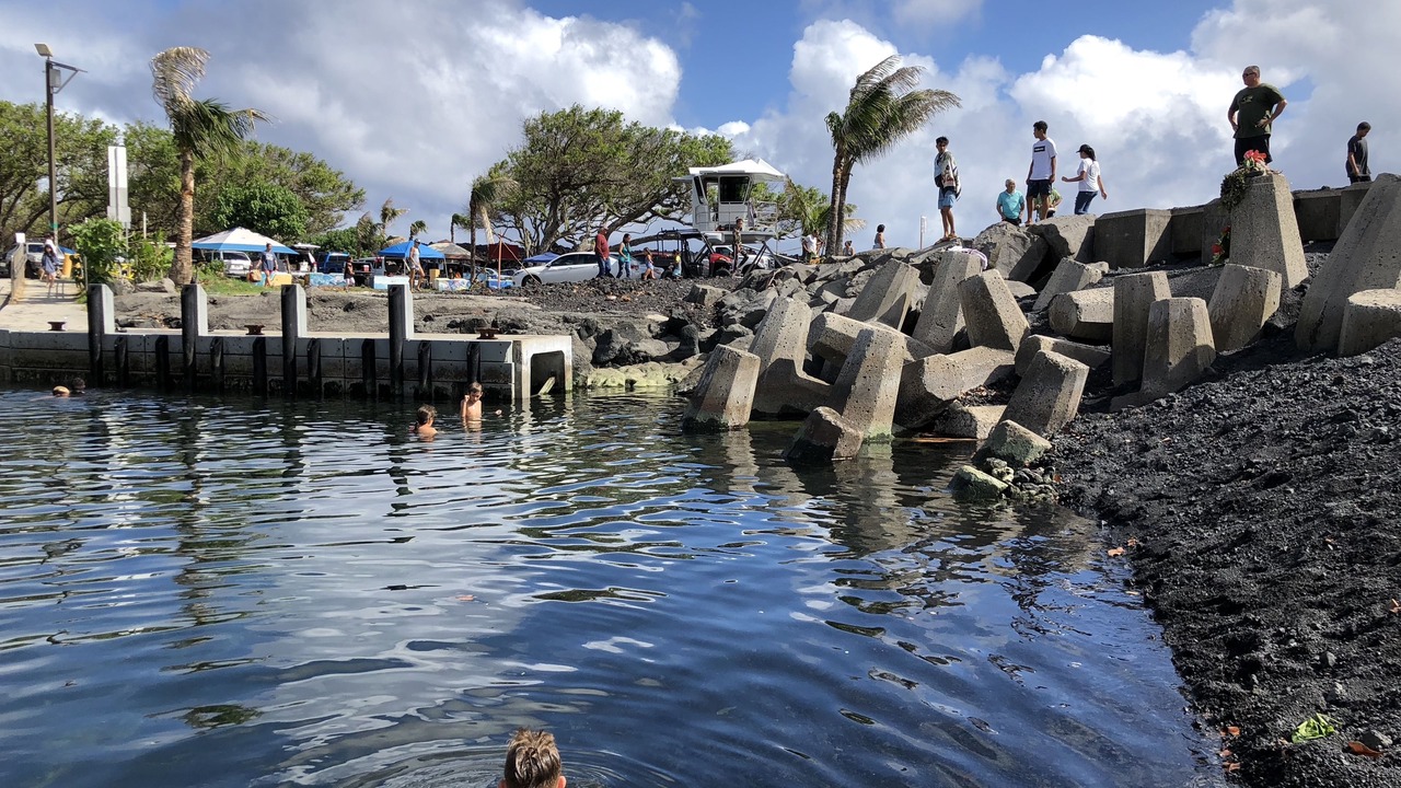 Photo of Others in Naalehu
