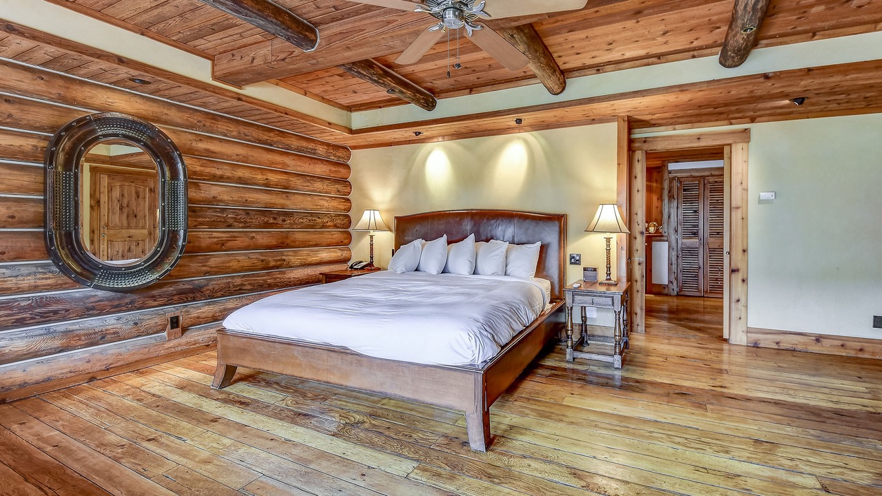 Photo of Bedroom in Gallatin Gateway