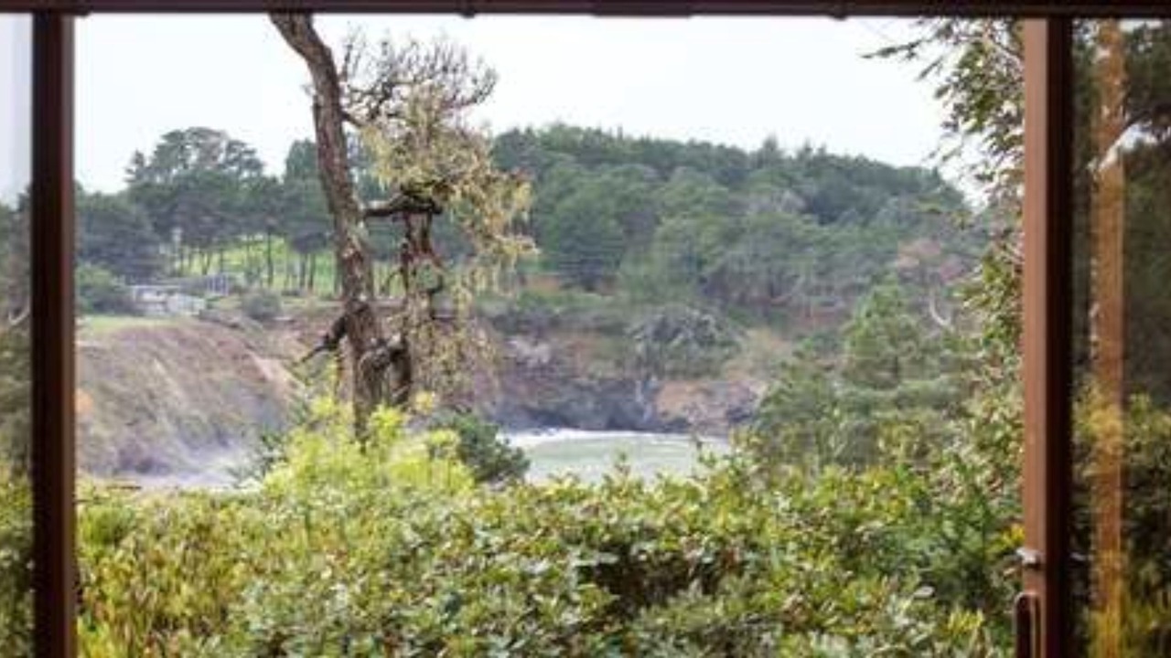 Photo of Bedroom in Mendocino