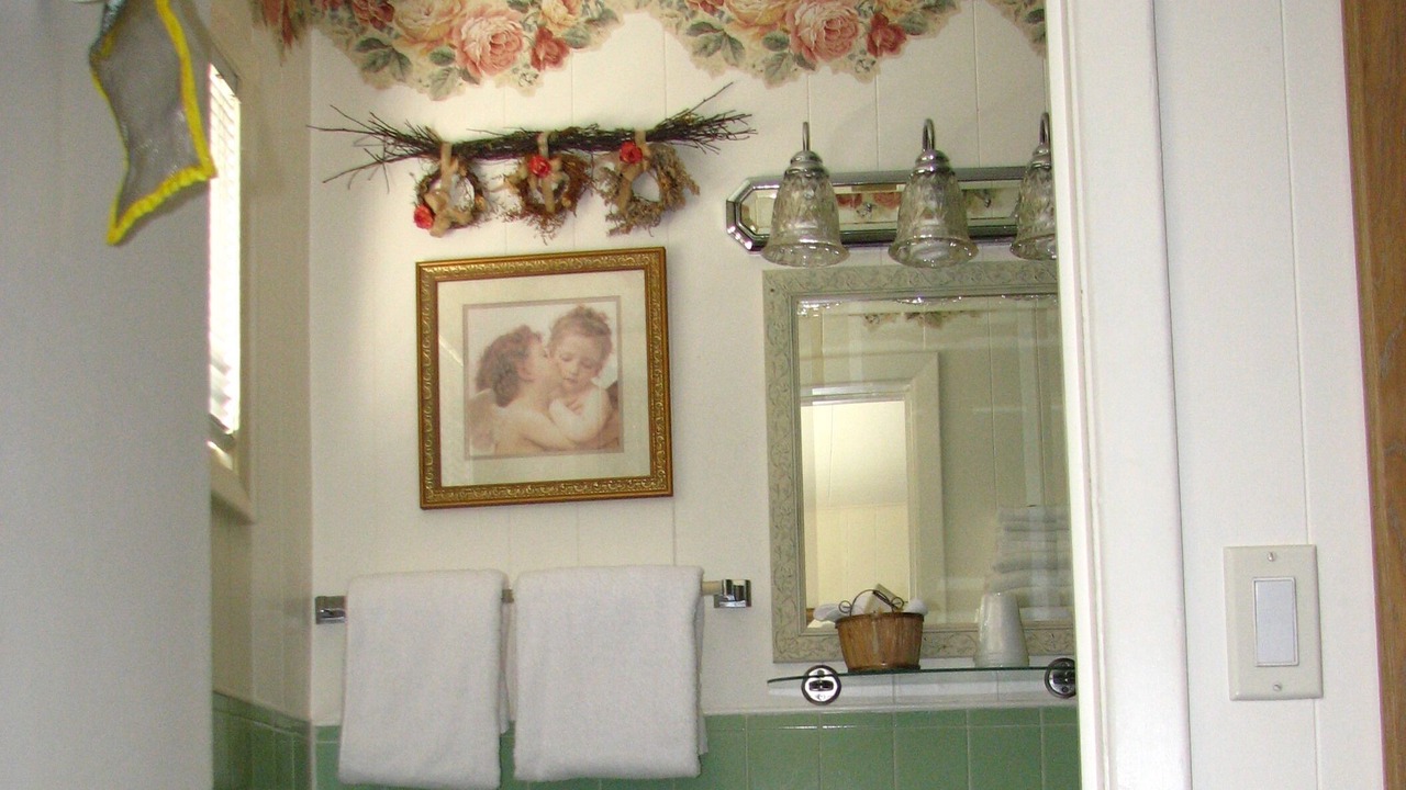 Photo of Bathroom in Whitehall