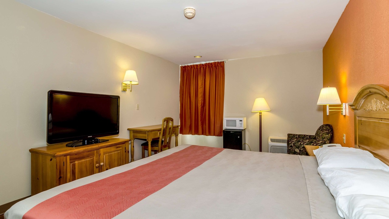 Photo of Others in Newark