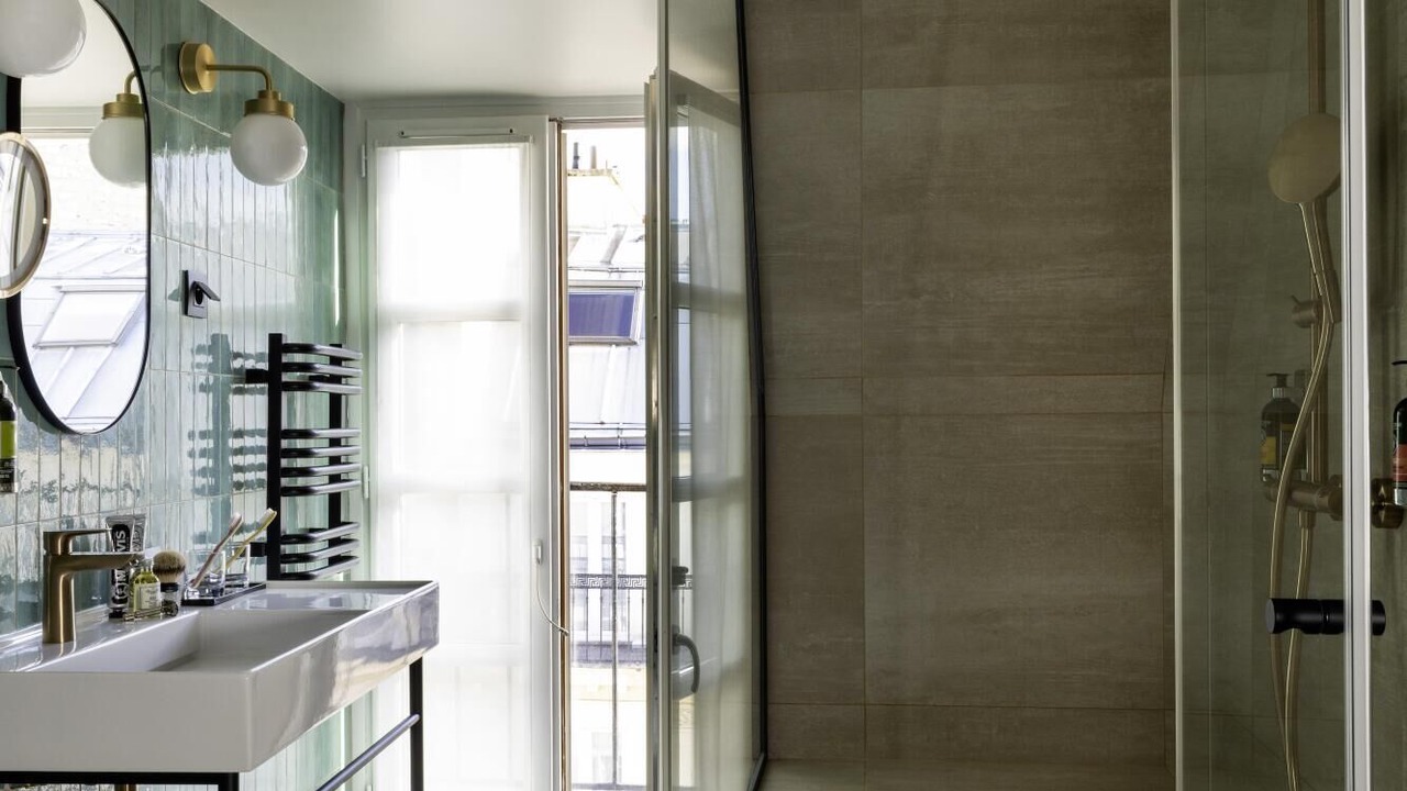 Photo of Bathroom in Quartier du Faubourg-Montmartre