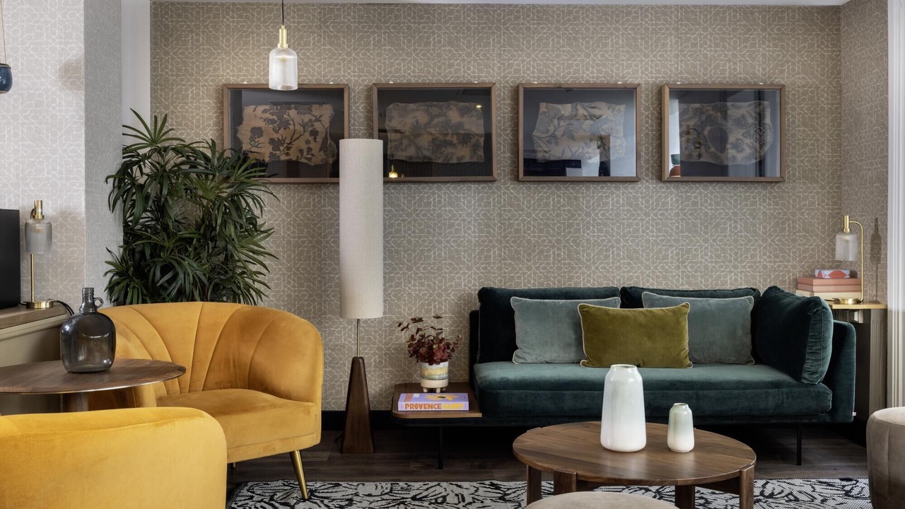 Photo of Others in Quartier du Faubourg-Montmartre