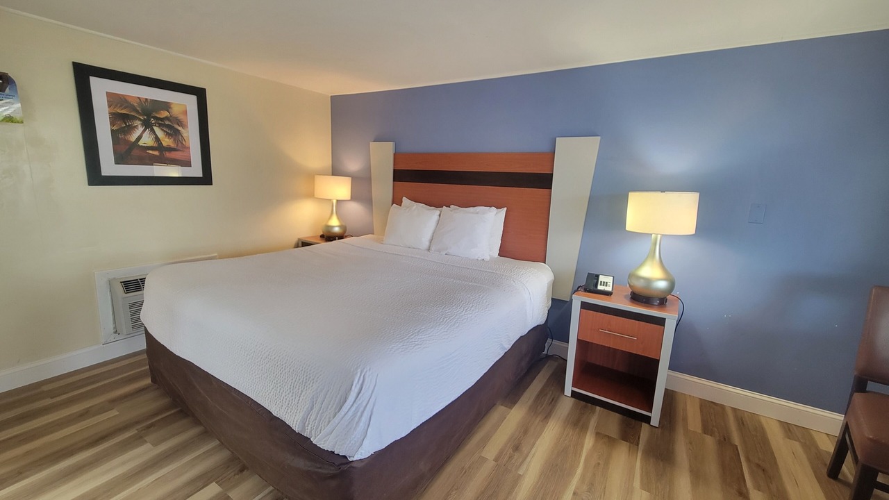 Photo of Bedroom in West Yarmouth