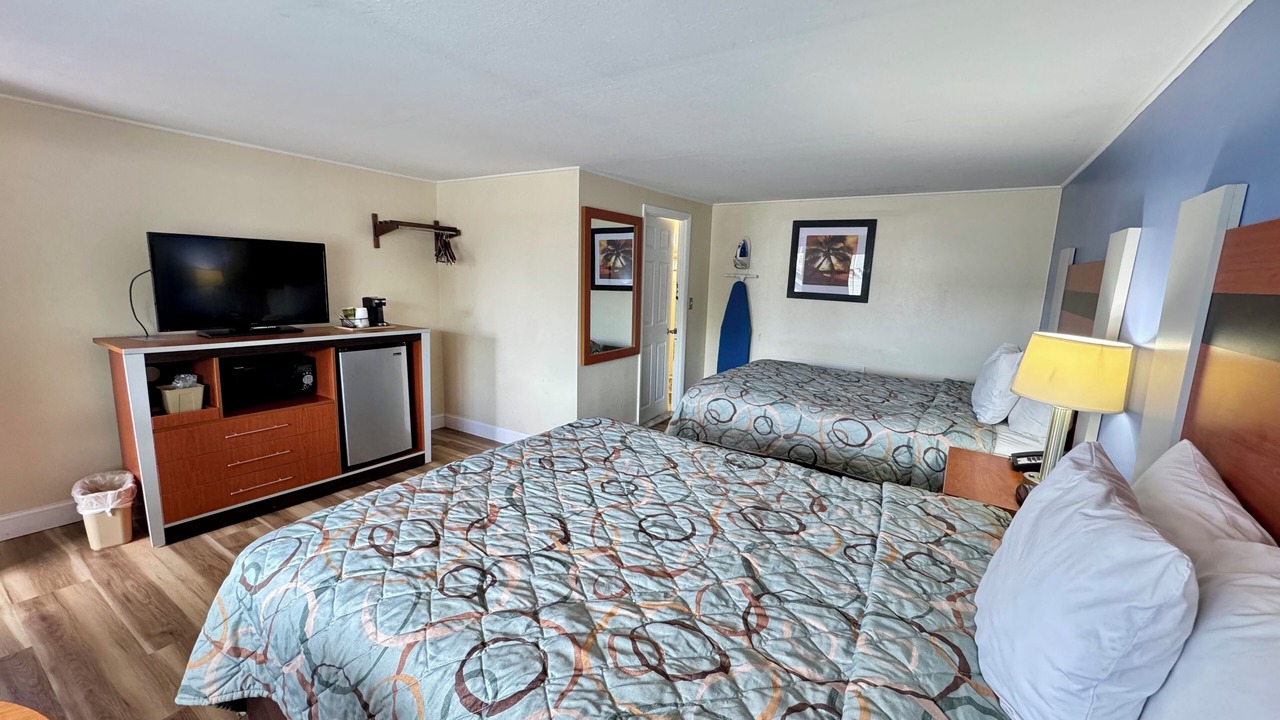 Photo of Bedroom in West Yarmouth