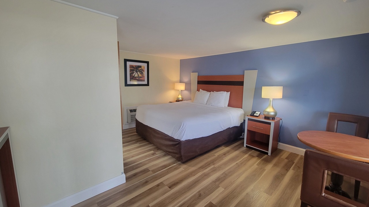 Photo of Bedroom in West Yarmouth