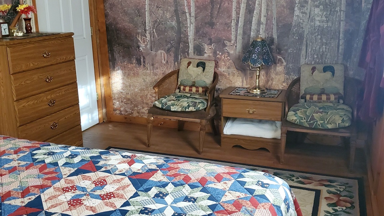 Photo of Bedroom in Perry
