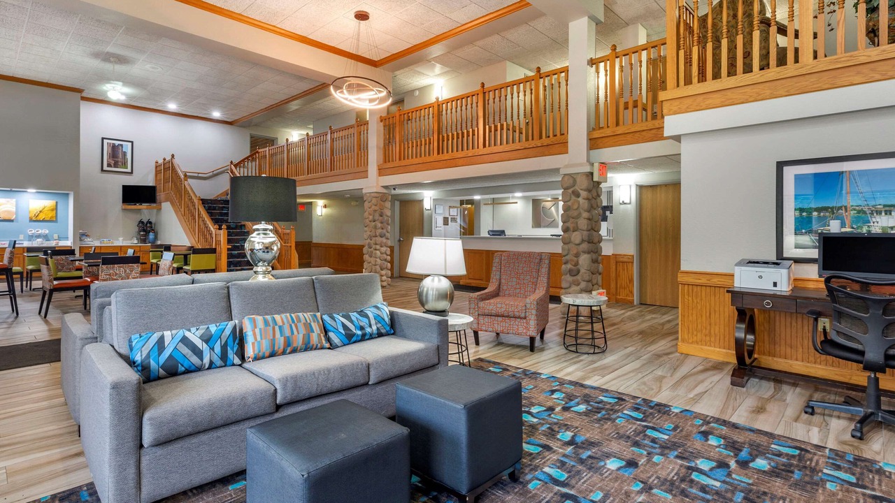 Photo of Livingroom in Griswold
