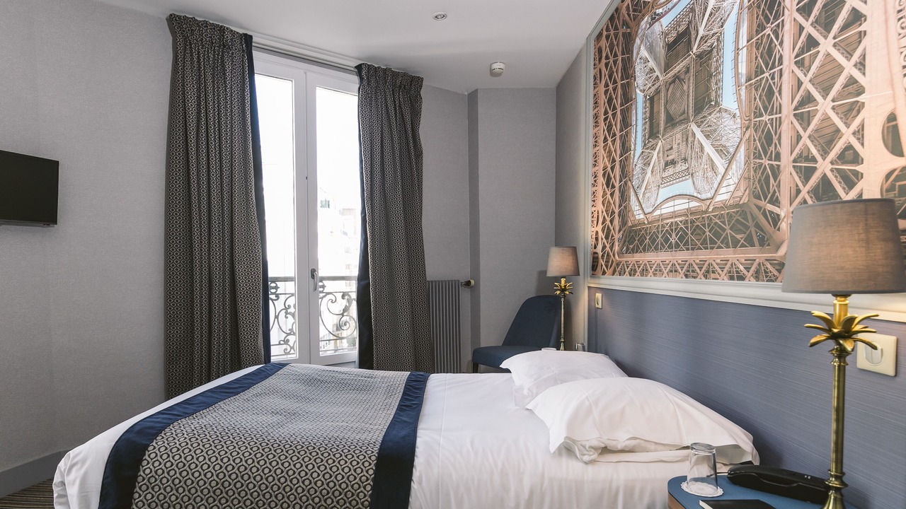 Photo of Bedroom in 5th Arrondissement