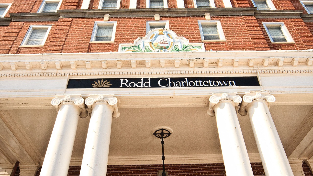 Photo of Outdoor in Queens Square