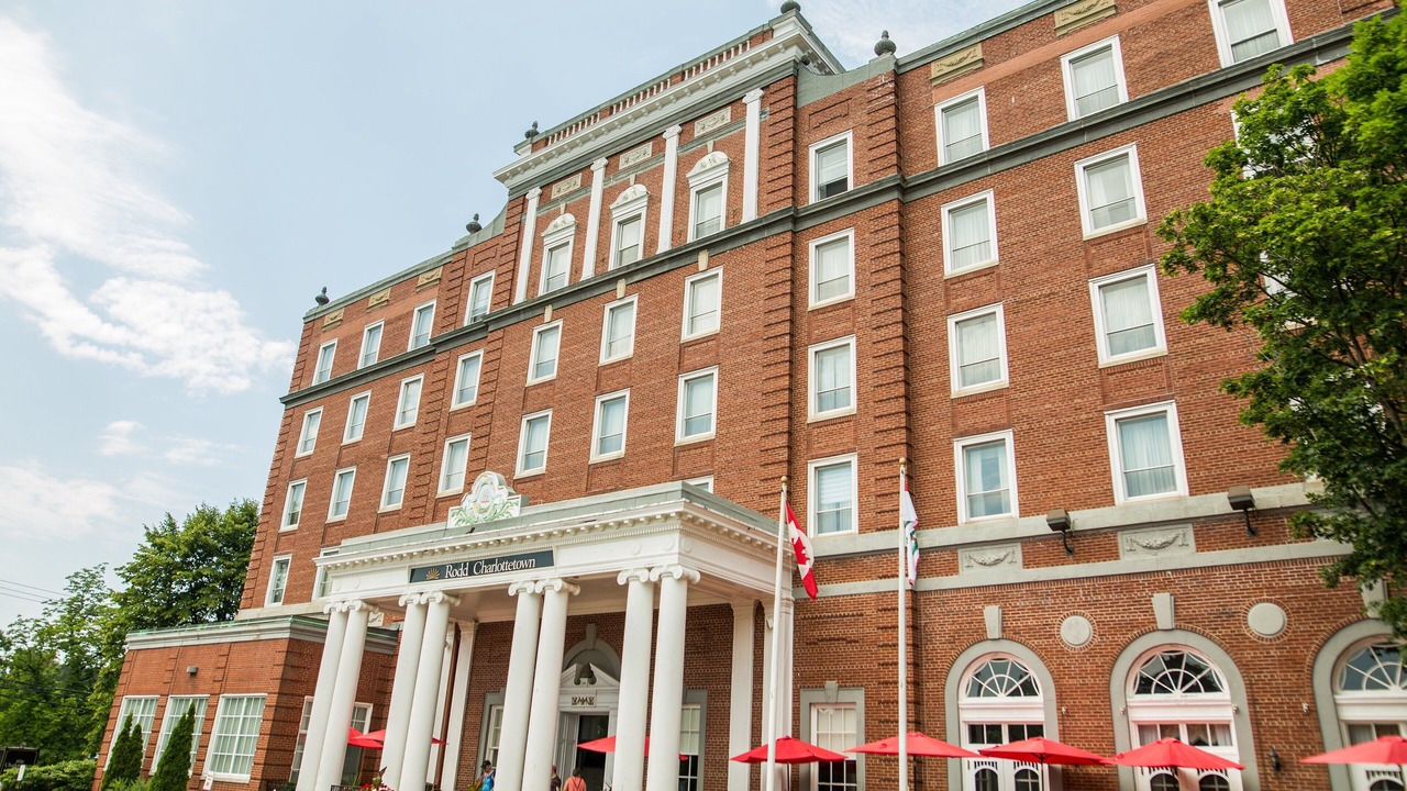Photo of Outdoor in Queens Square