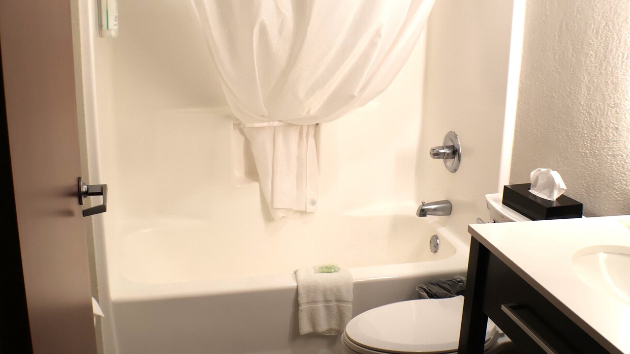 Photo of Bathroom in Marion