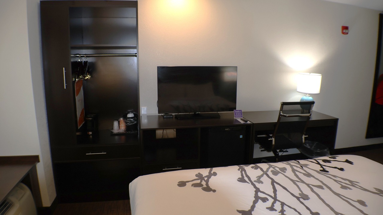 Photo of Bedroom in Marion