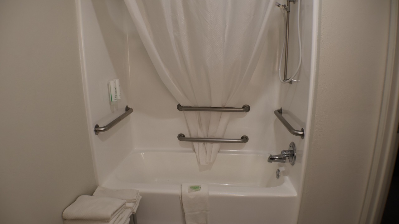 Photo of Bathroom in Marion