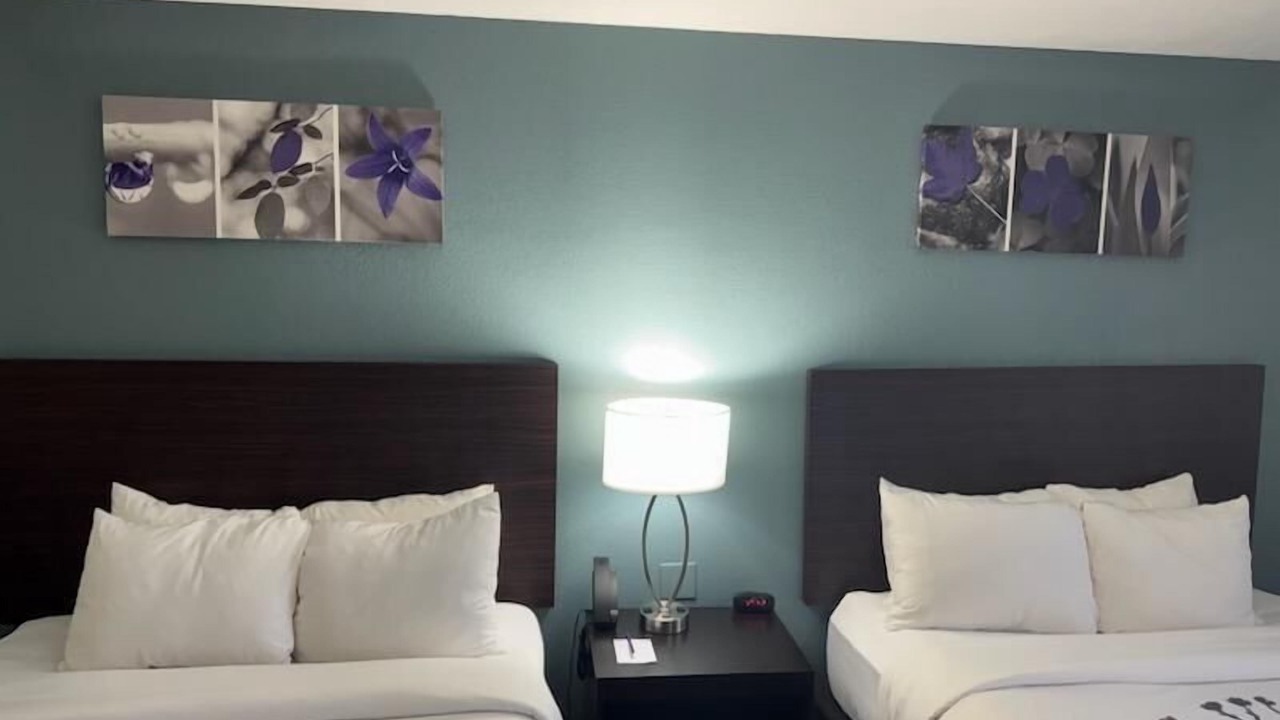 Photo of Bedroom in Marion