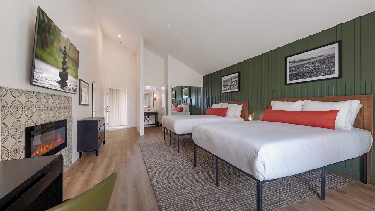 Photo of Bedroom in Bodega Bay