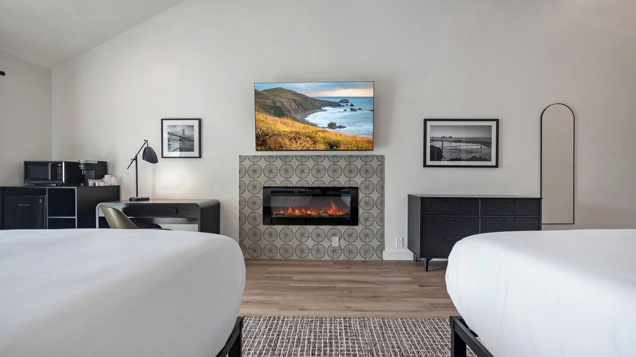 Photo of Bedroom in Bodega Bay