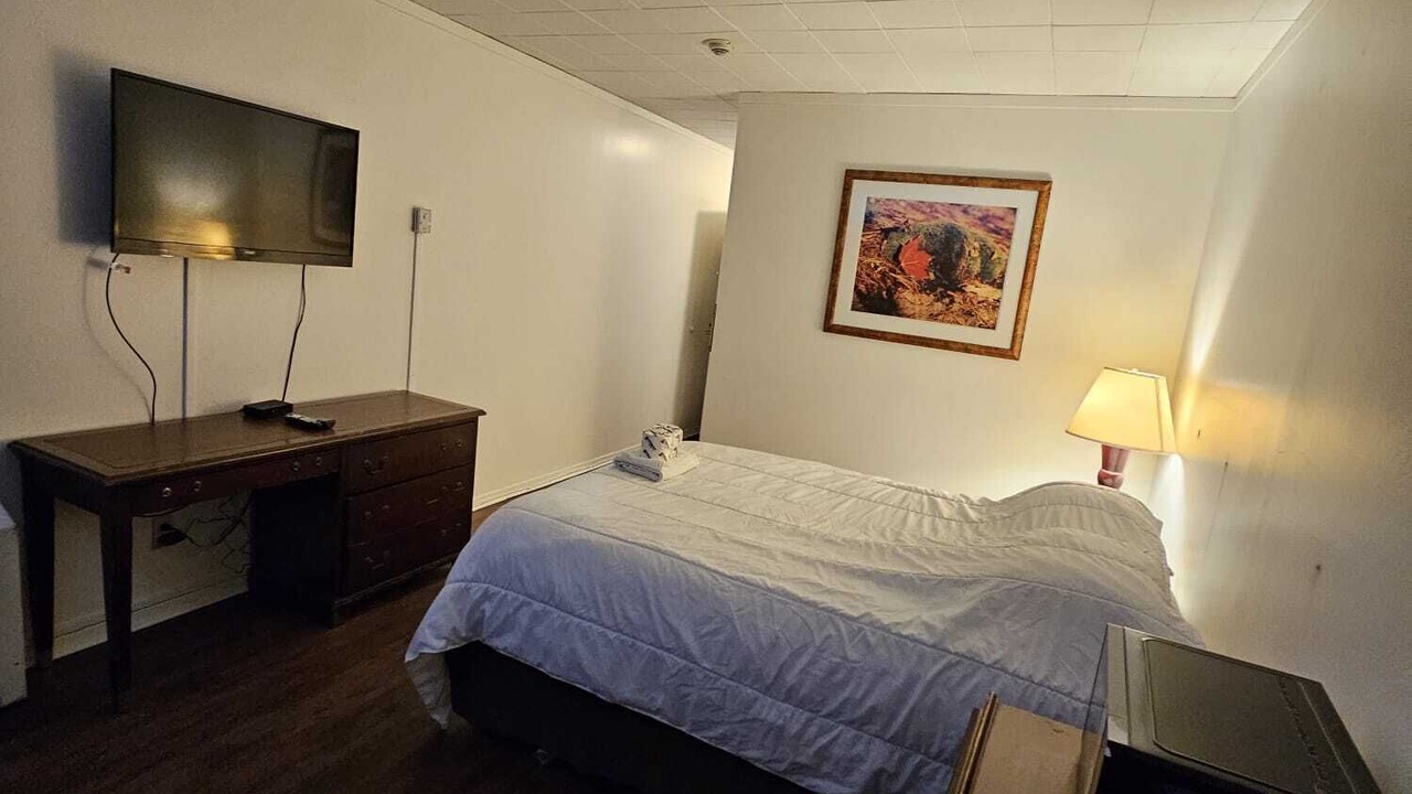 Photo of Bedroom in Parry Sound