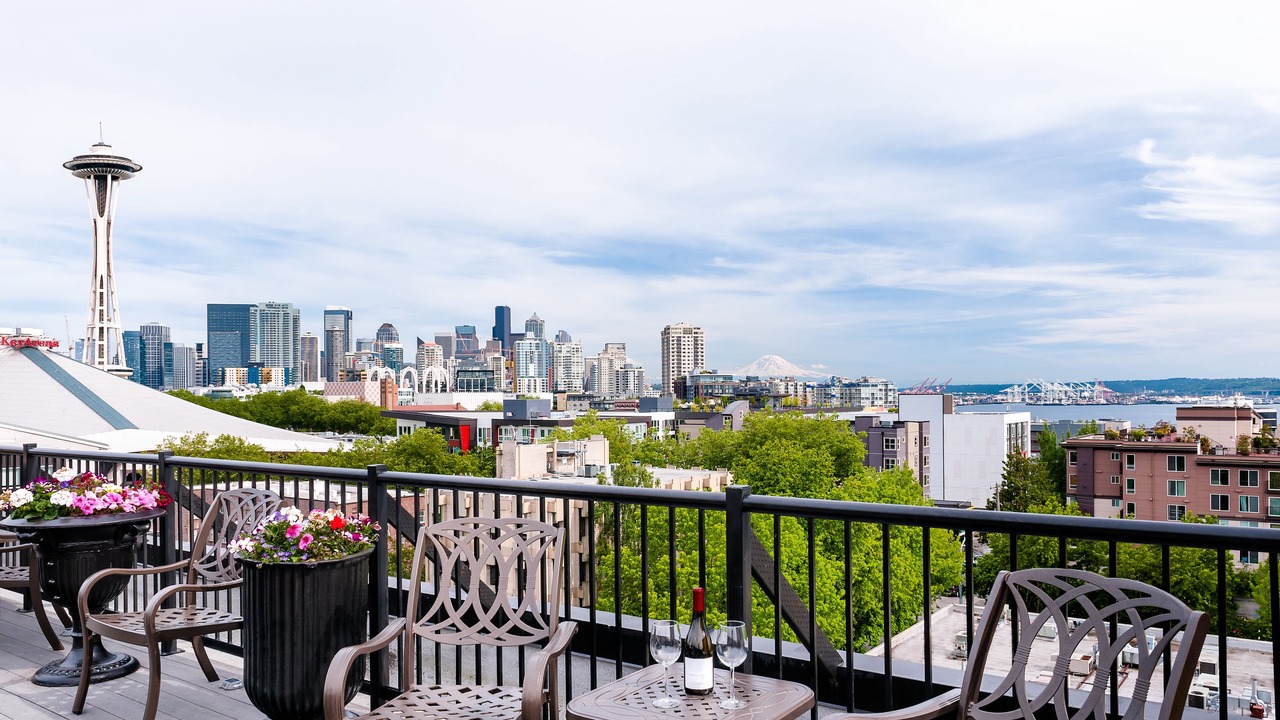 Photo of Others in Lower Queen Anne