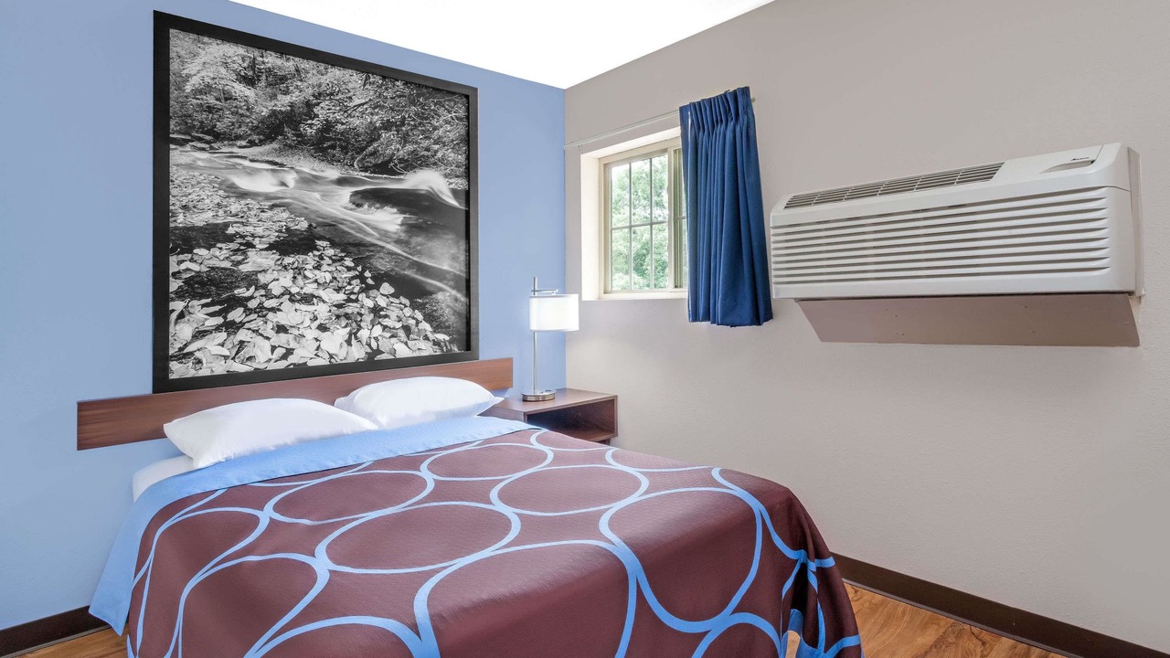 Photo of Bedroom in Oneonta