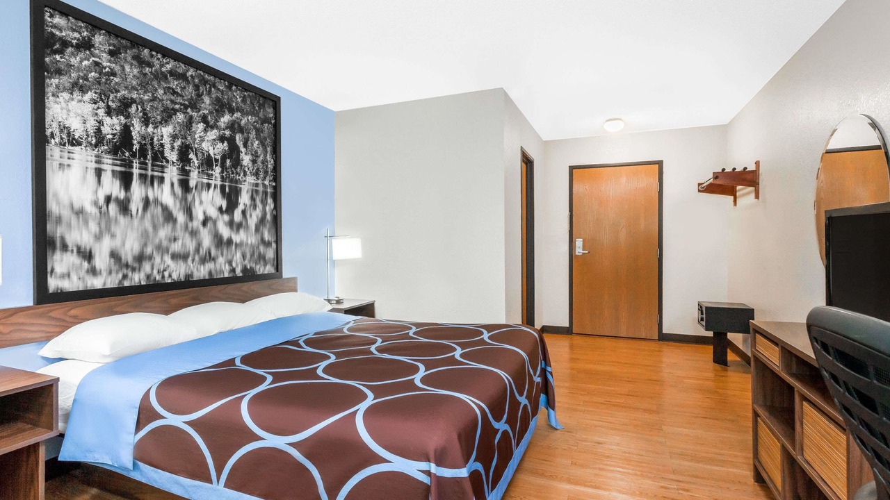 Photo of Bedroom in Oneonta