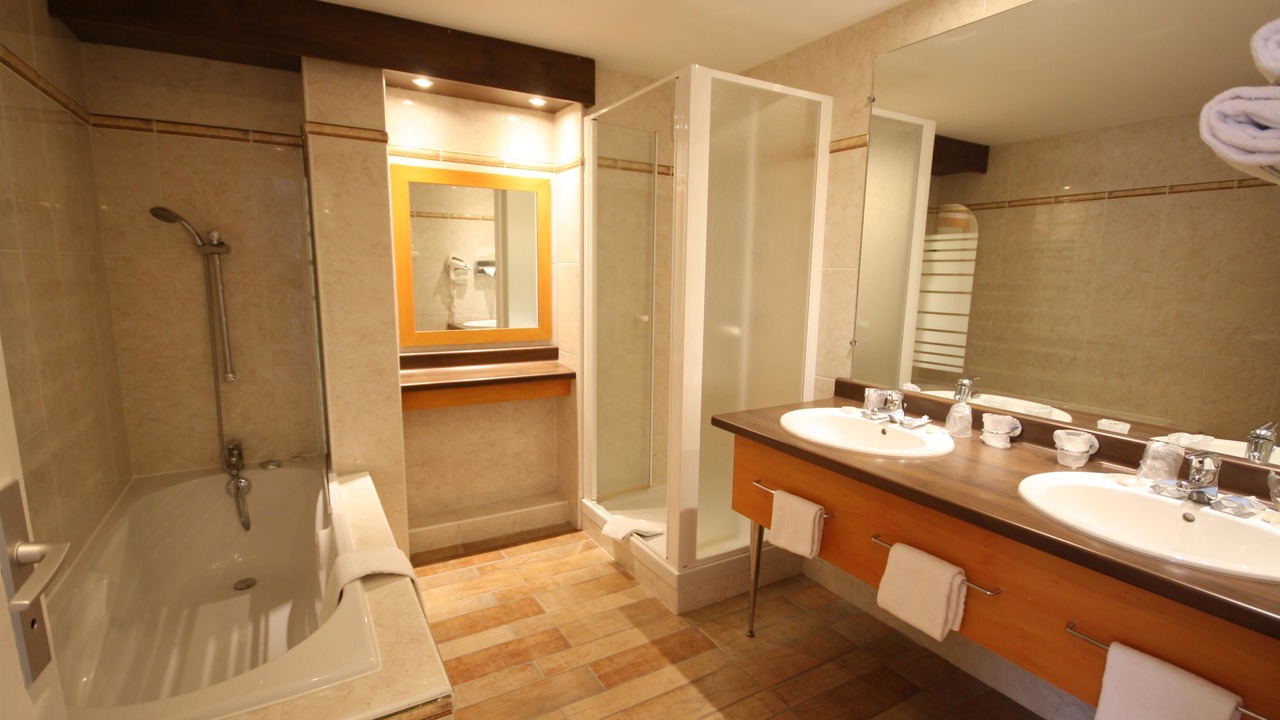 Photo of Bathroom in Saint-Pierre-des-Corps