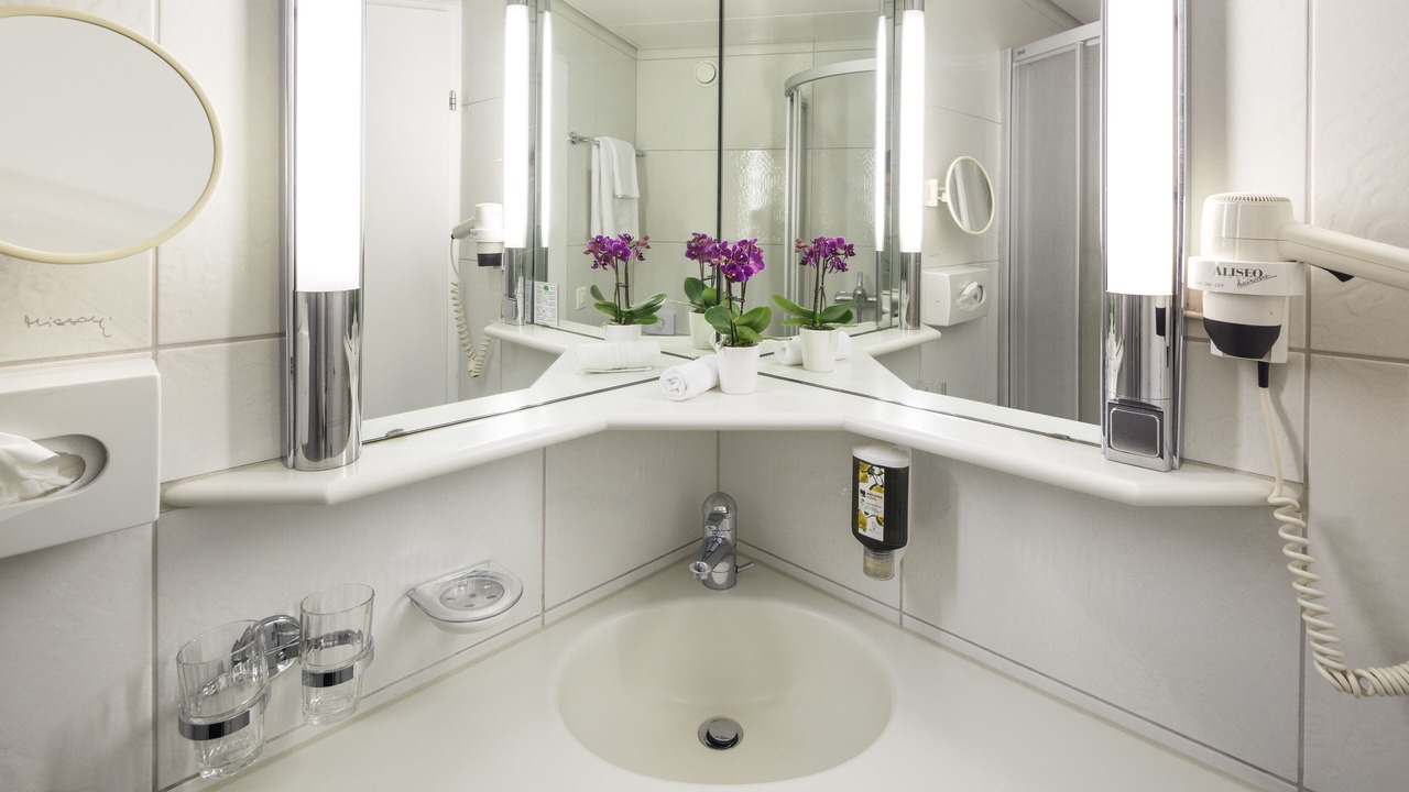 Photo of Bathroom in Kloten