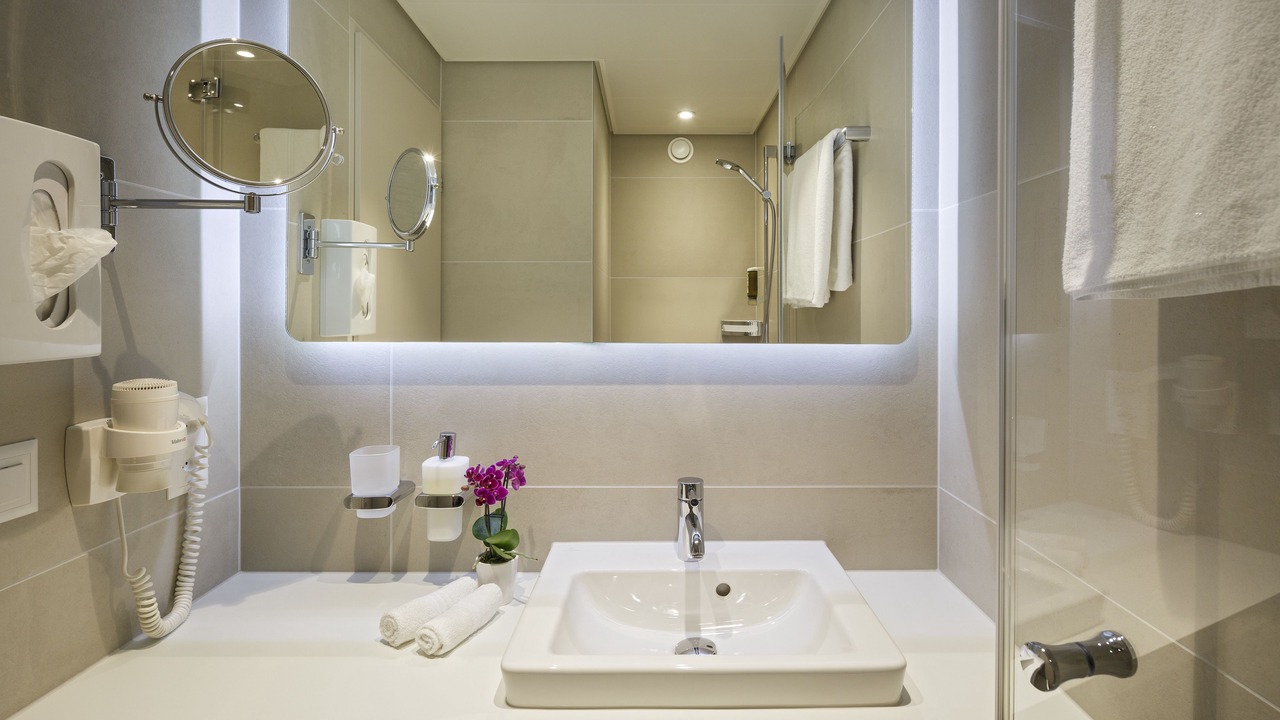 Photo of Bathroom in Kloten