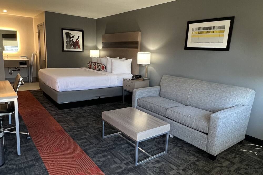 Photo of Bedroom in Downtown San Jose