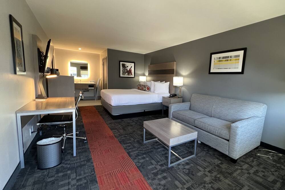 Photo of Bedroom in Downtown San Jose