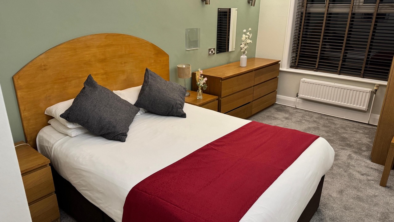 Photo of Bedroom in Bournemouth City Centre