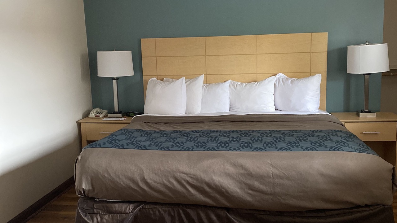 Photo of Bedroom in Niagara Falls