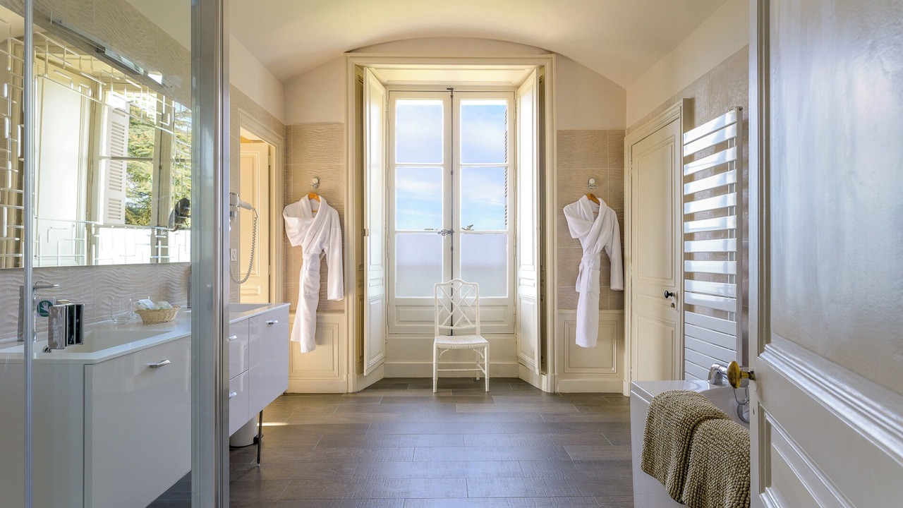 Photo of Bathroom in Saint-Patrice