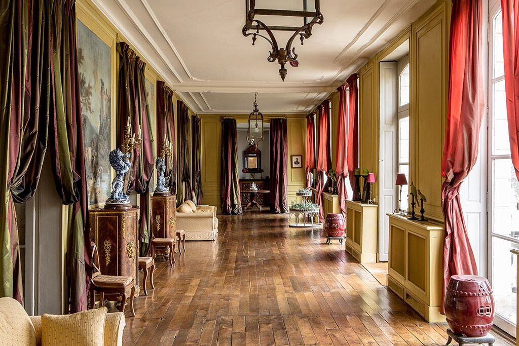 Photo of Others in Champigne