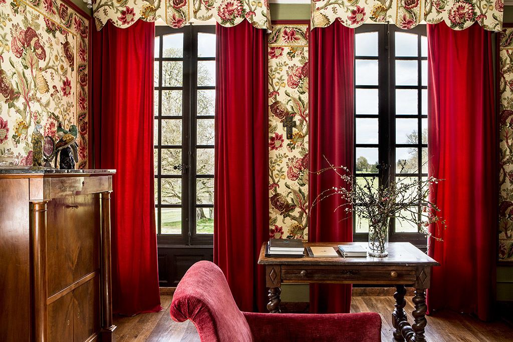 Photo of Others in Champigne