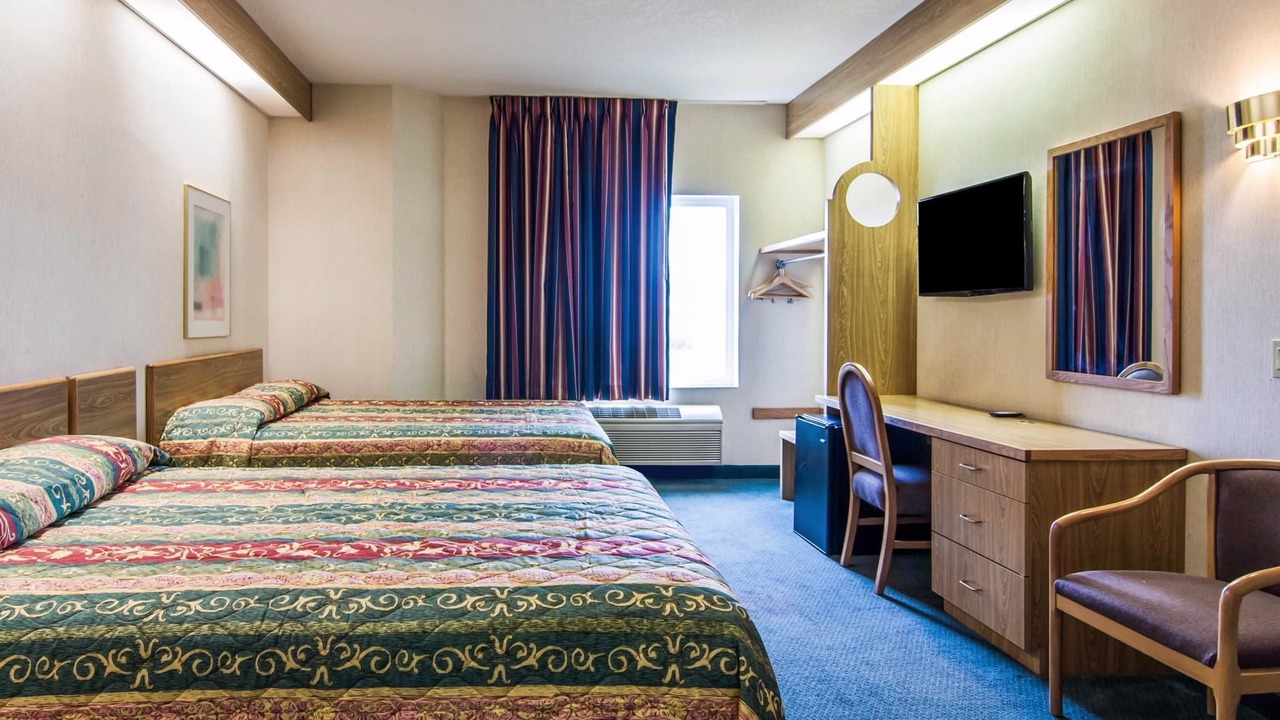 Photo of Others in Salem