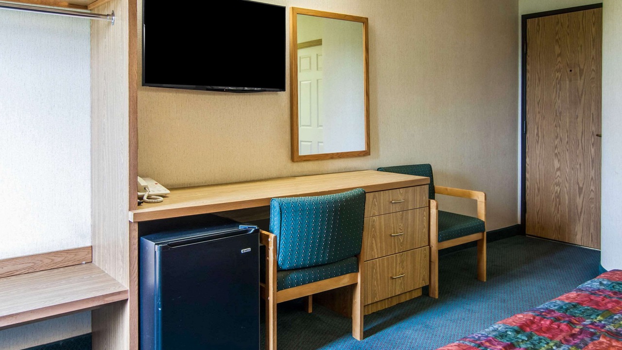 Photo of Others in Salem